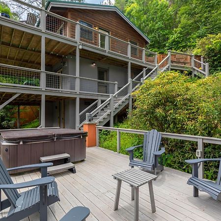 Knotty Pine Villa West Jefferson Dış mekan fotoğraf